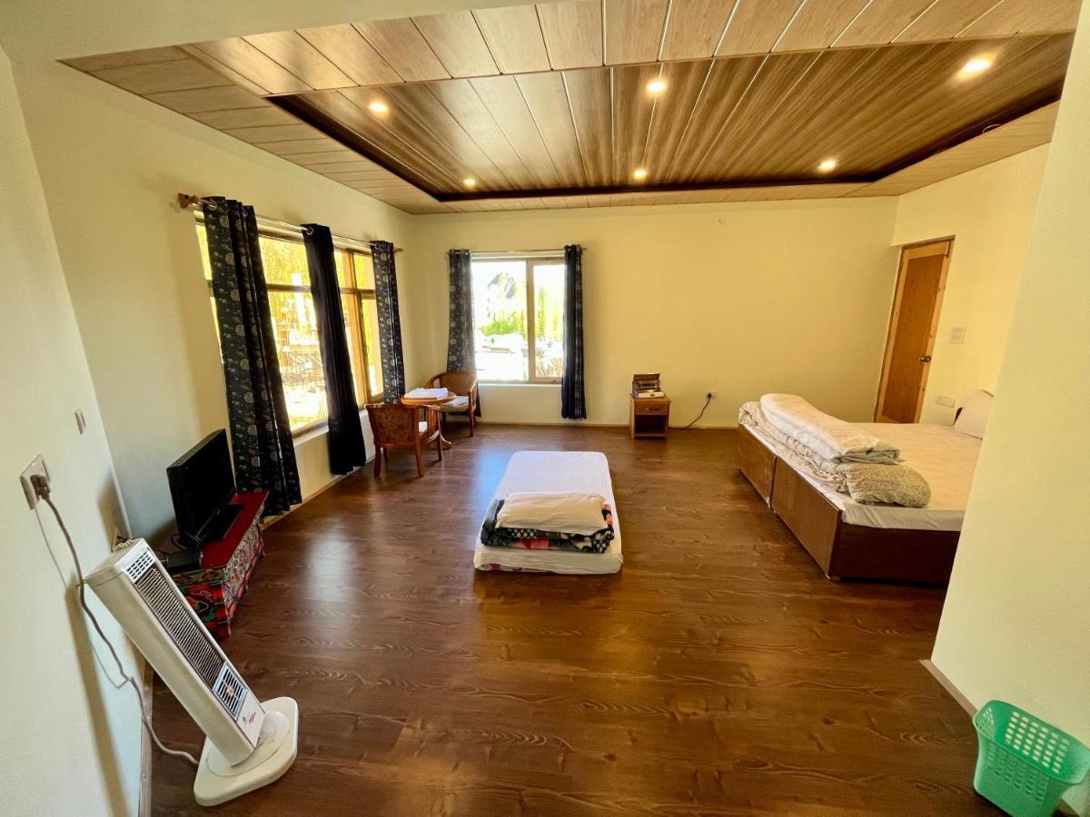 Niri-La Guest House ليه المظهر الخارجي الصورة